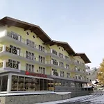 Herzblut - Joker Card Included In Summer Hotel