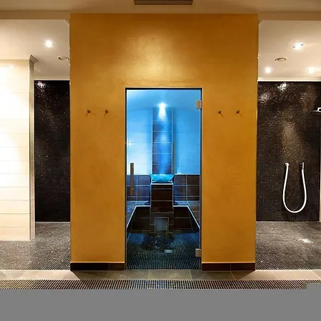 Herzblut - Joker Card Included In Summer 4*