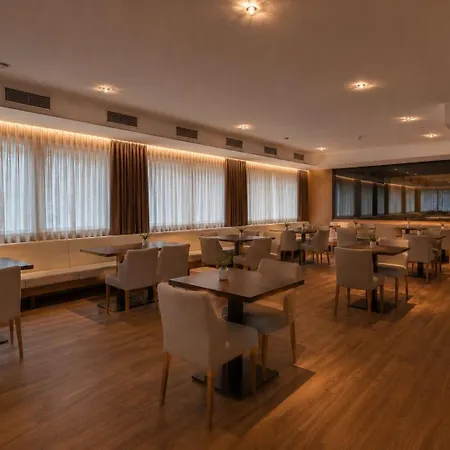 Leni-Marie Saalbach 4*