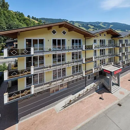 Hotell Leni-Marie Saalbach 4*